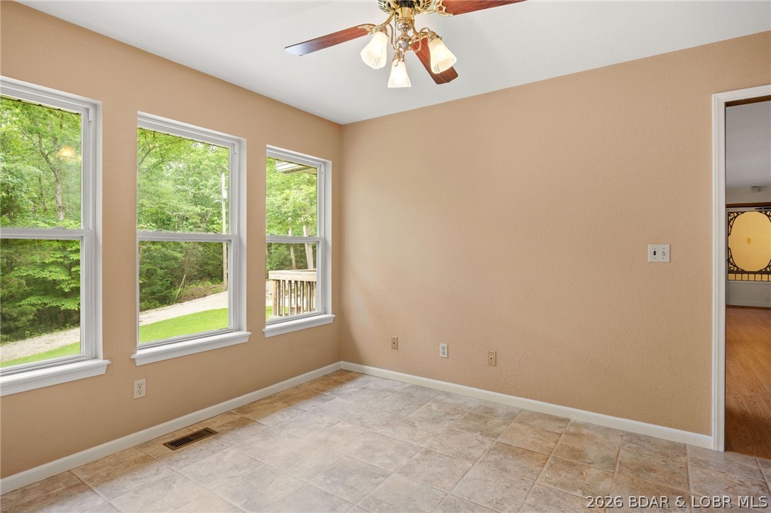 122 Hicks Drive Eldon, MO 65026 - Photo 14 of 51 Formal dining room