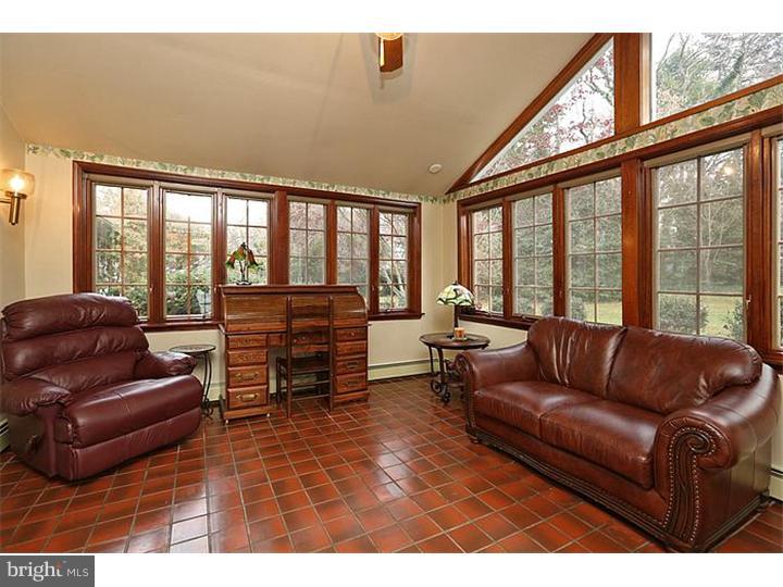 204 Woods Road Glenside, PA 19038 - Photo 14 of 24 Gallery Image 14
