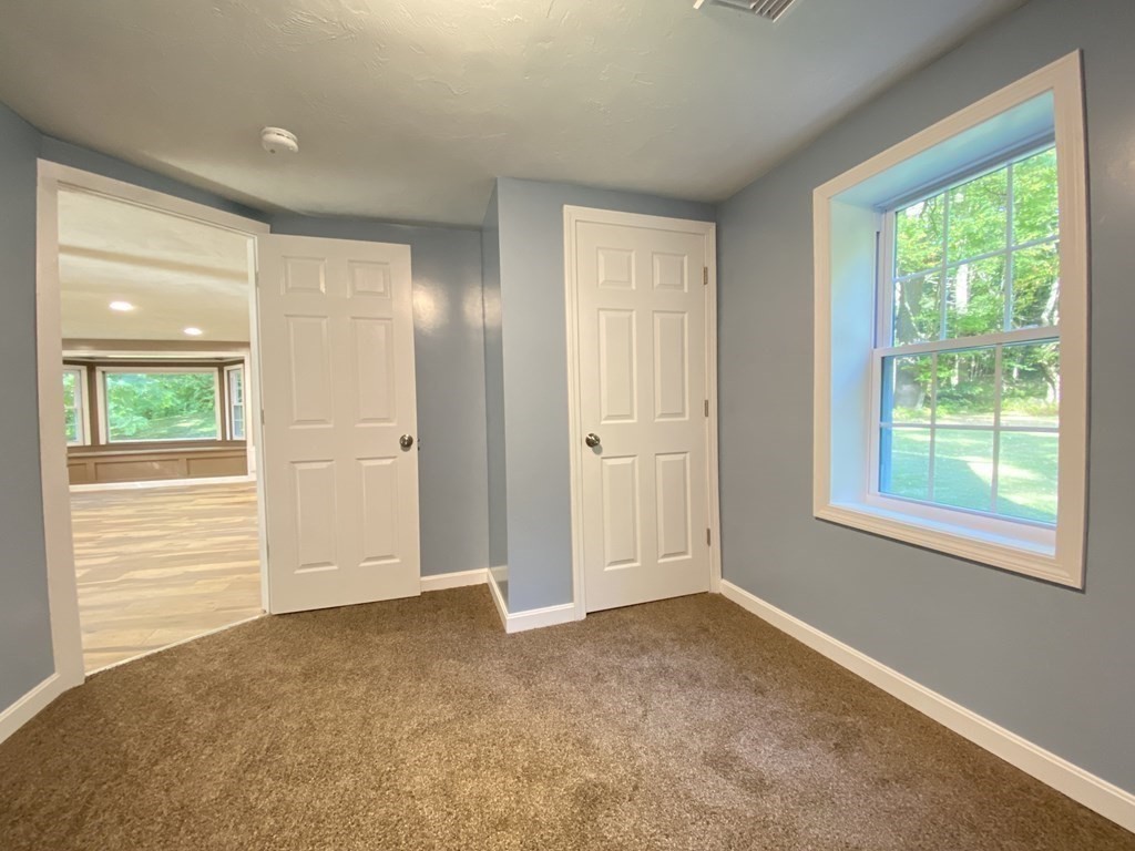 115 Charlton Road Spencer, MA 01562 - Photo 20 of 41 Gallery Image 20
