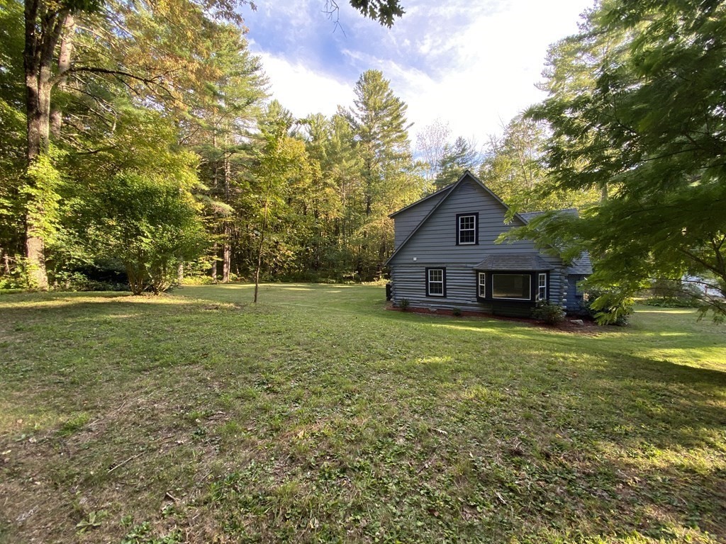 115 Charlton Road Spencer, MA 01562 - Photo 4 of 41 Gallery Image 4