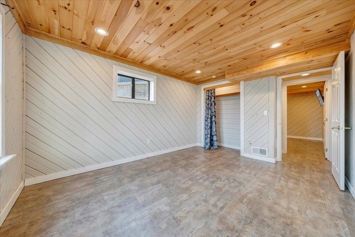 778 Shirley Road Salem, VA 24153 - Photo 33 of 54 035-MIB04821