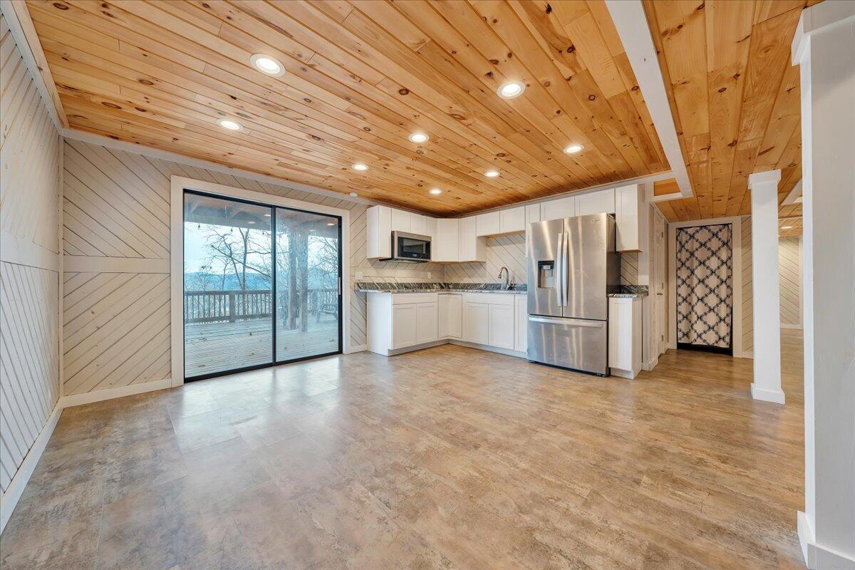 778 Shirley Road Salem, VA 24153 - Photo 41 of 54 046-MIB04851