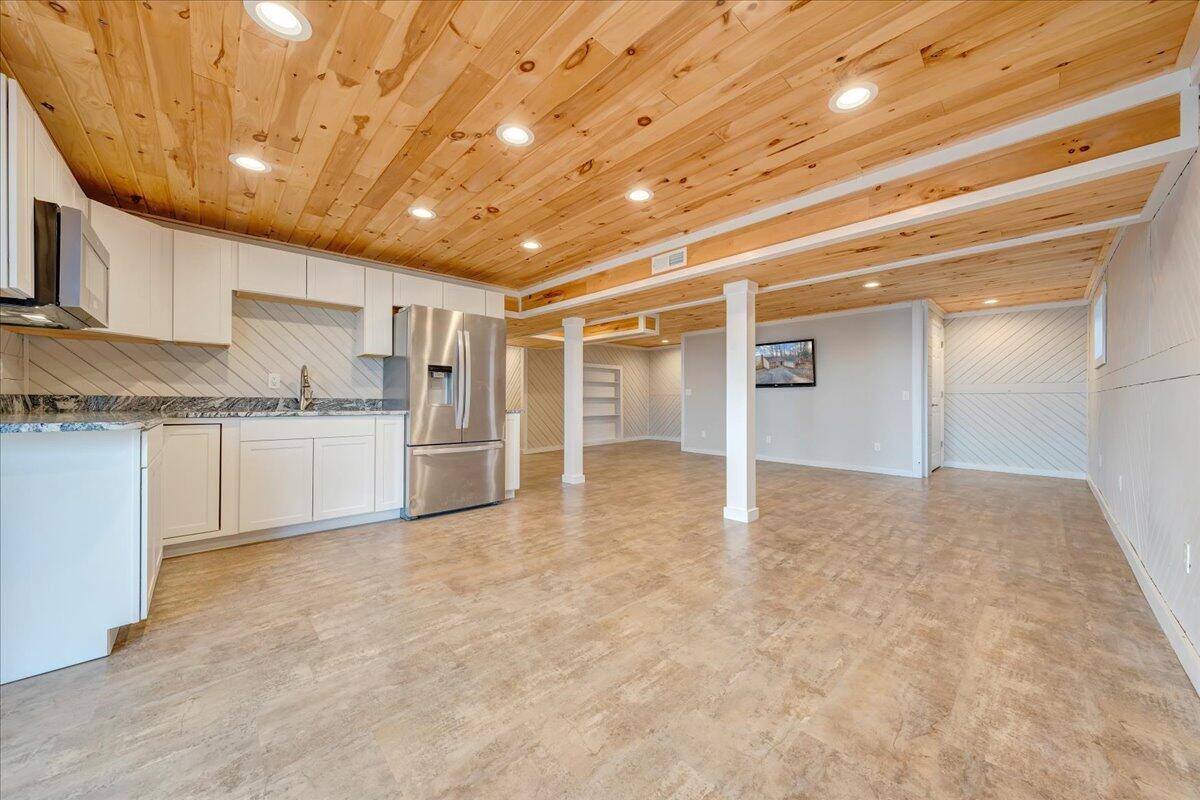 778 Shirley Road Salem, VA 24153 - Photo 42 of 54 047-MIB04854