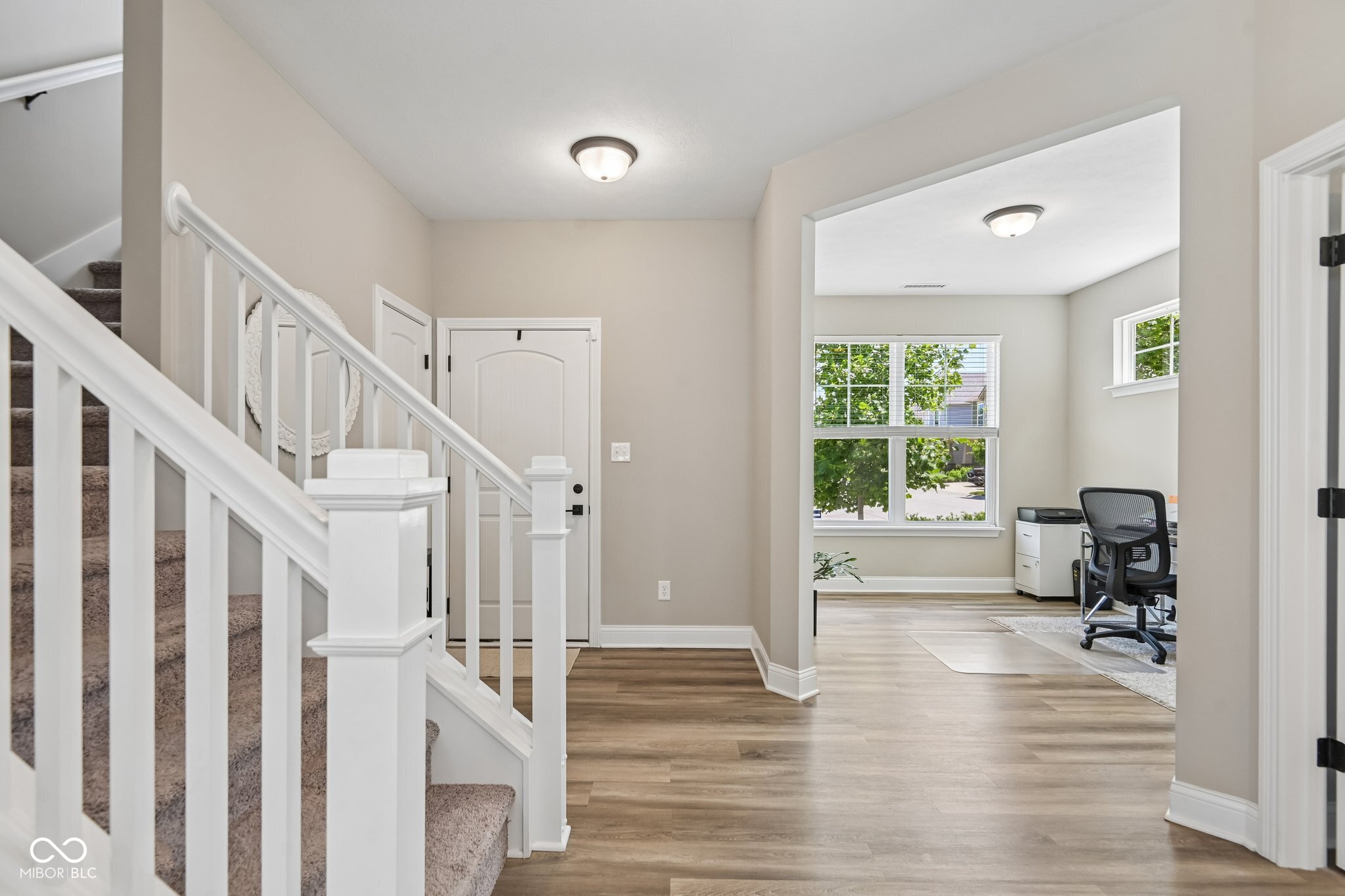 14262 Wilbur Road Carmel, IN 46033 - Photo 4 of 37