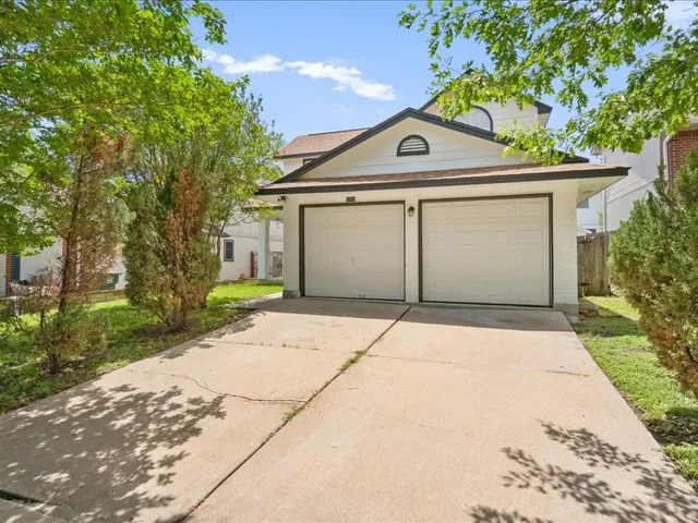 $1,800 | 5303 Edenbourgh Lane, Austin, TX 78754