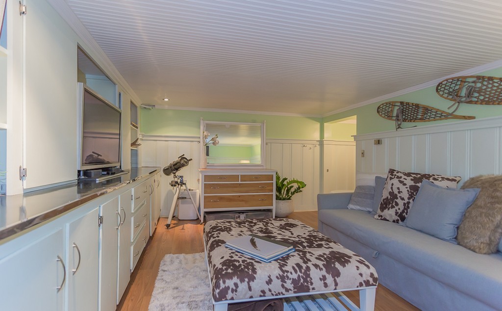 12 Edgehill Road Swampscott, MA 01907 - Photo 21 of 27 Gallery Image 21