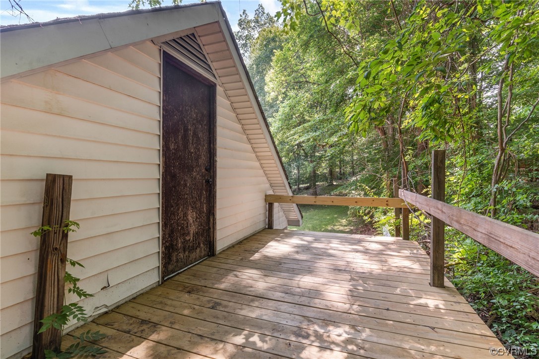 5817 Middle Road Prince George, VA 23875 - Photo 28 of 32 25x12 bonus room above garage