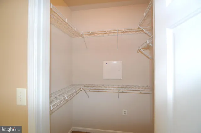 $2,295 | 5117 H Travis Edward Way, Unit 5117H, Centreville, VA 20120