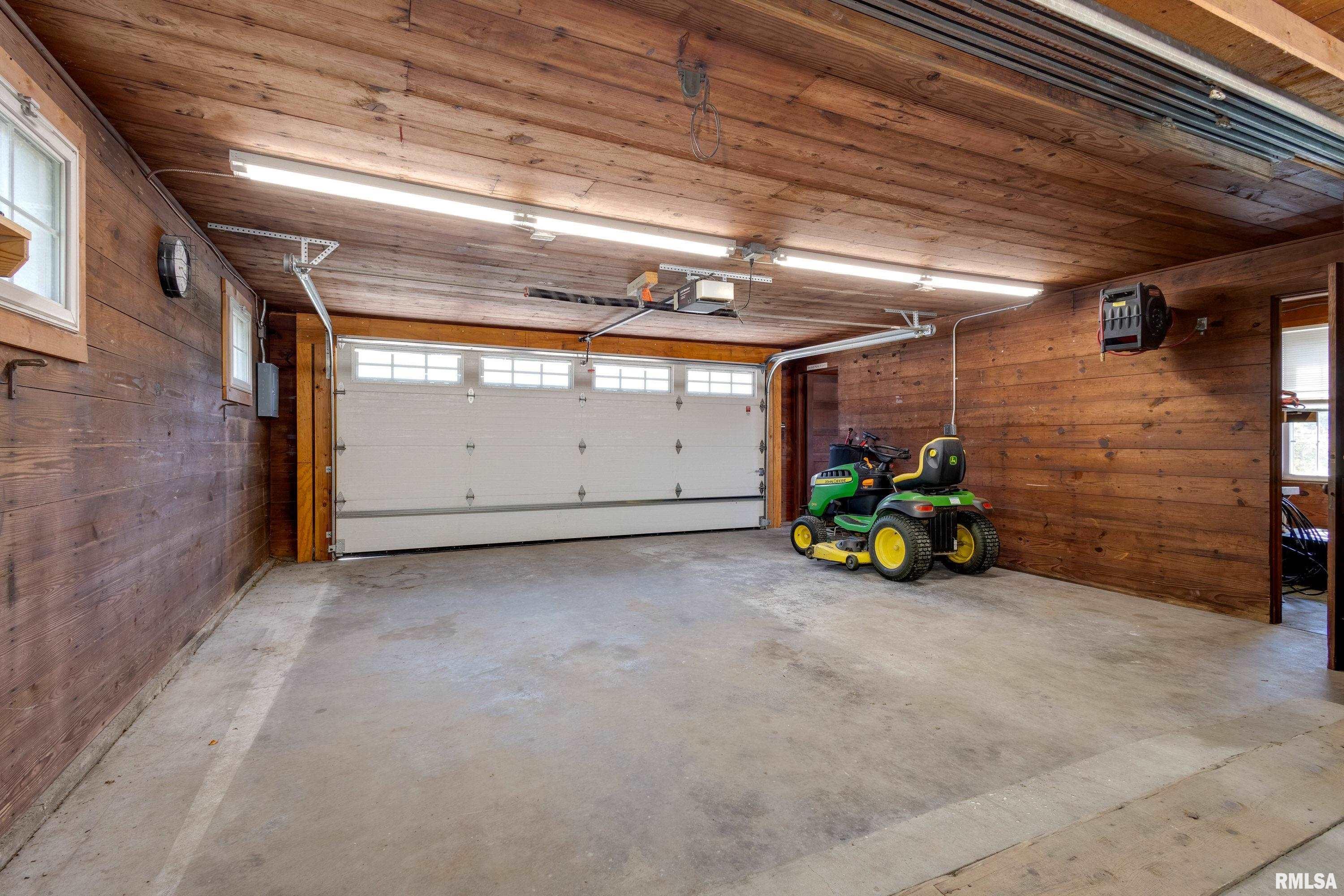 4026 Jersey Ridge Road Davenport, IA 52807 - Photo 81 of 90 Gallery Image 81