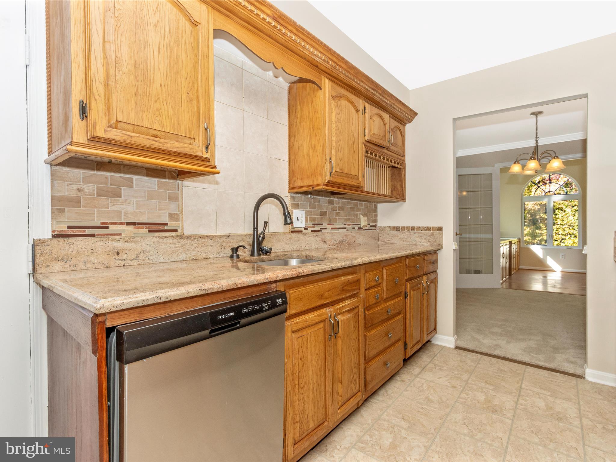 12844 Littleton Street Silver Spring, MD 20906 - Photo 16 of 43 Kitchen