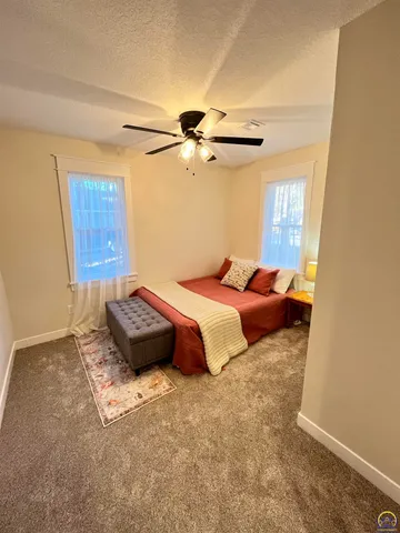 $184,500 | 805 Peyton Street, Emporia, KS 66801