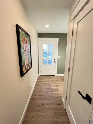 $184,500 | 805 Peyton Street, Emporia, KS 66801