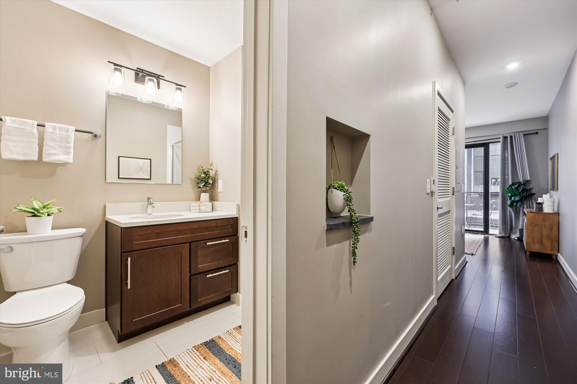 1320 Fenwick Lane, Unit 203 Silver Spring, MD 20910 - Photo 19 of 45 Hallway
