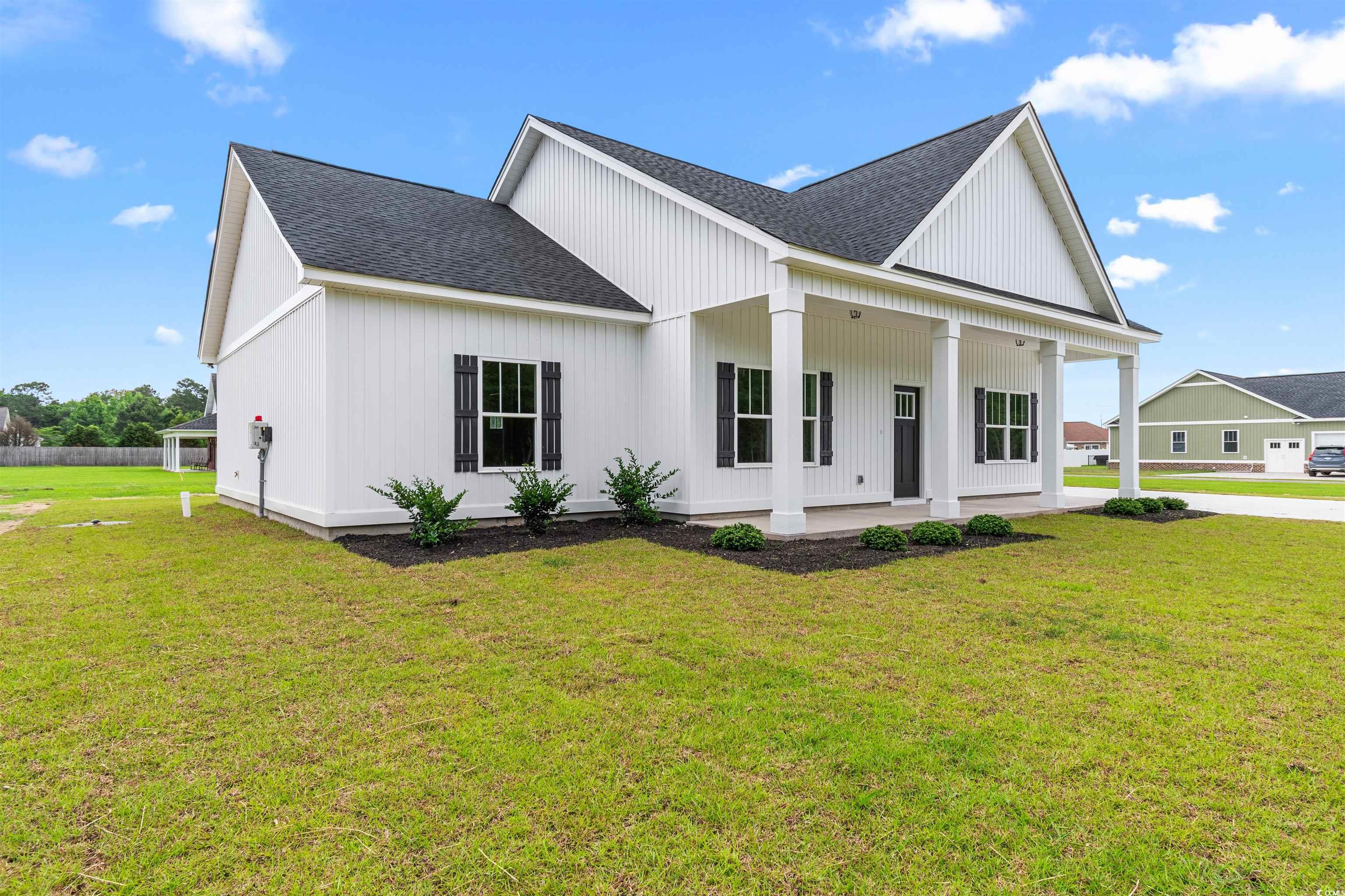 468 Frye Road Galivants Ferry, SC 29544 - Photo 3 of 39 Gallery Image 3