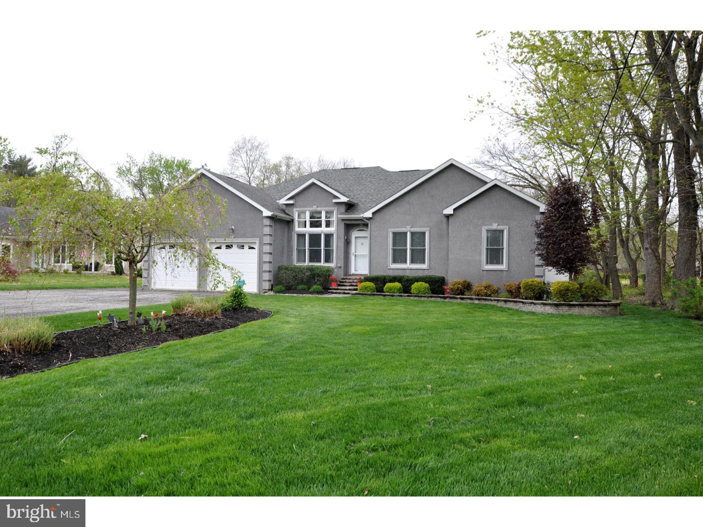 6 Elmwood Road Mount Laurel, NJ 08054 - Photo 2 of 23 Gallery Image 2