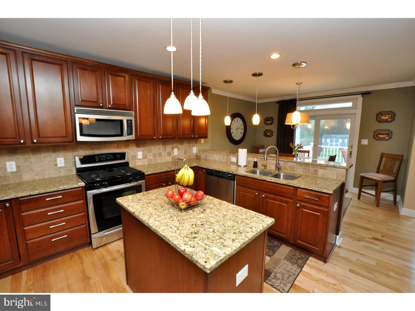6 Elmwood Road Mount Laurel, NJ 08054 - Photo 10 of 23 Gallery Image 10