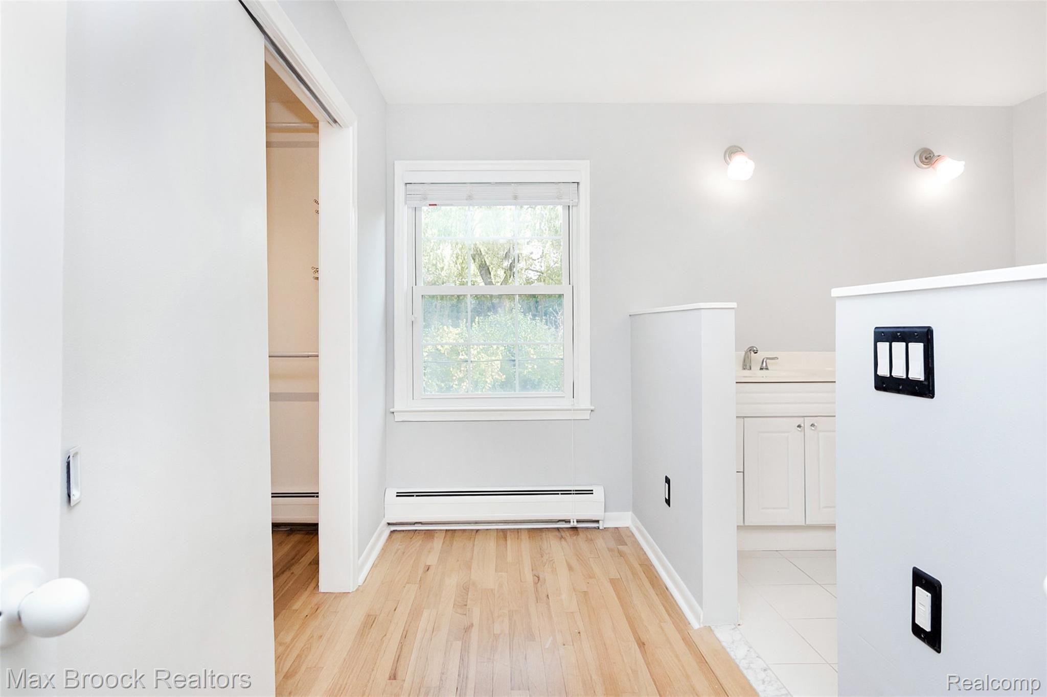 5437 Lahser Road Bloomfield Hills, MI 48304 - Photo 23 of 34 Lahser-29.jpg