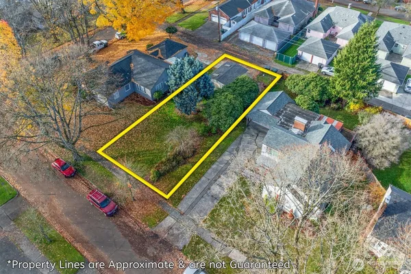 a view of an outdoor space