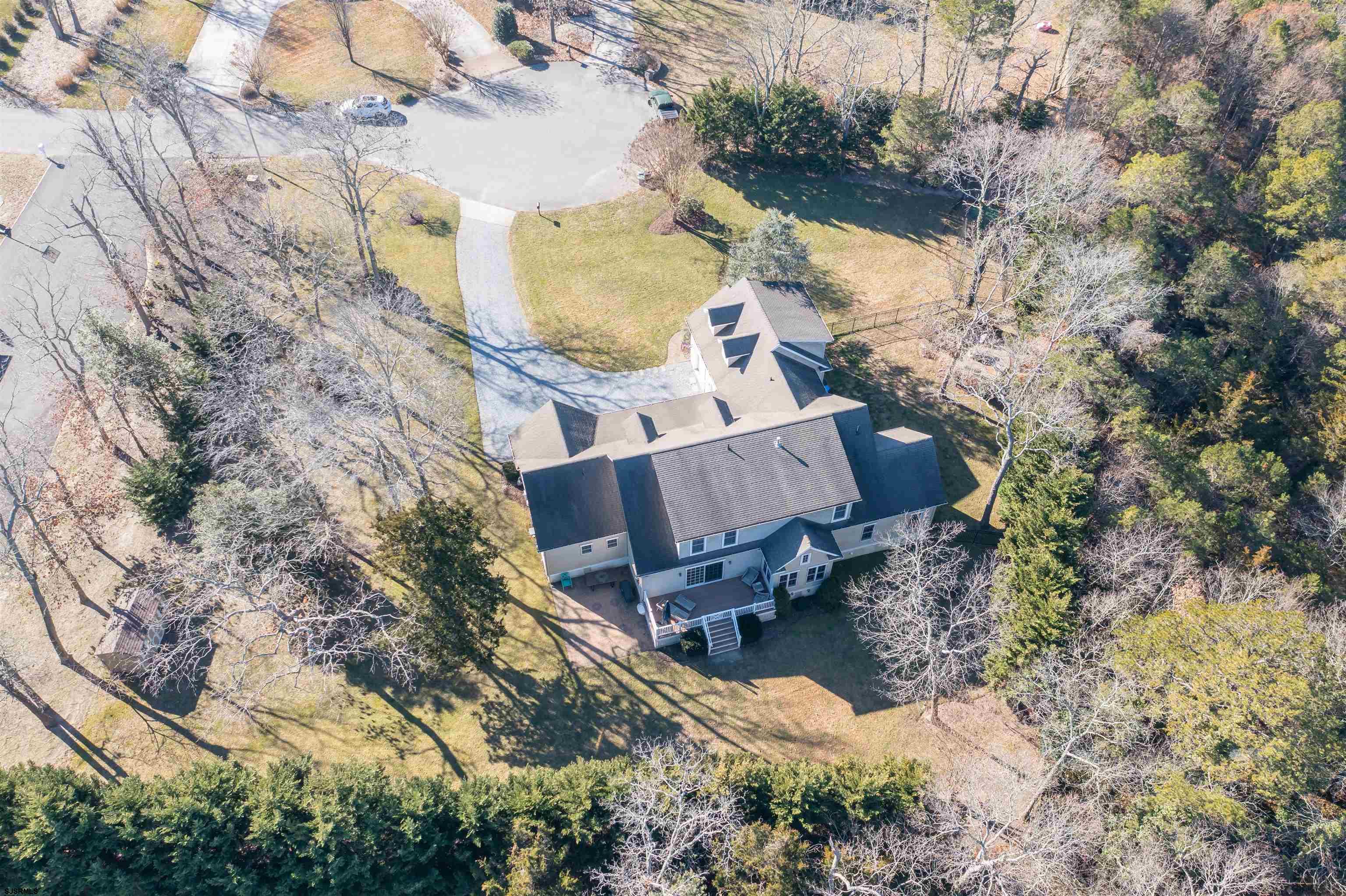 9 MGM Way Ocean View, NJ 08230 - Photo 57 of 61 a view of a house with a yard and sitting area