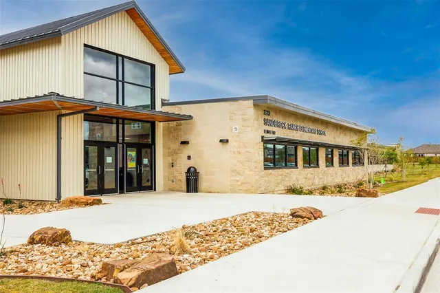 $798,000 | 1421 Bluestem Drive, Aubrey, TX 76227