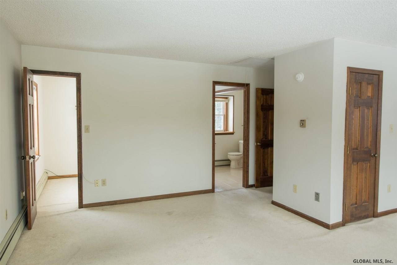 245 Potter Road Amsterdam, NY 12010 - Photo 11 of 18 Photo 11