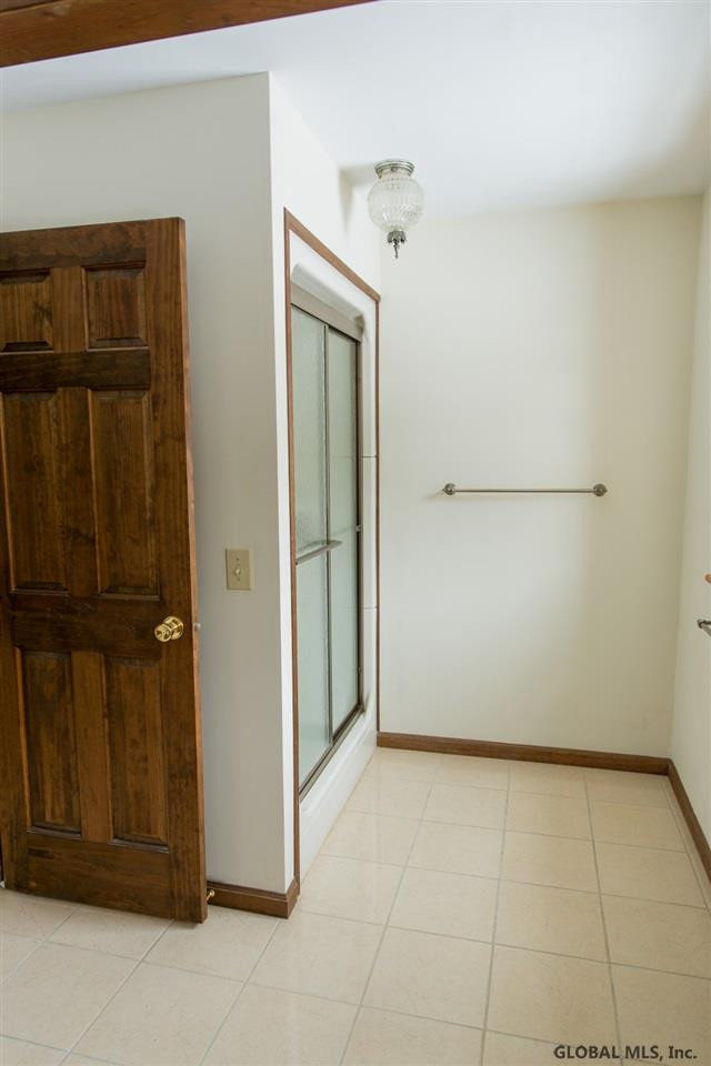 245 Potter Road Amsterdam, NY 12010 - Photo 12 of 18 Photo 12