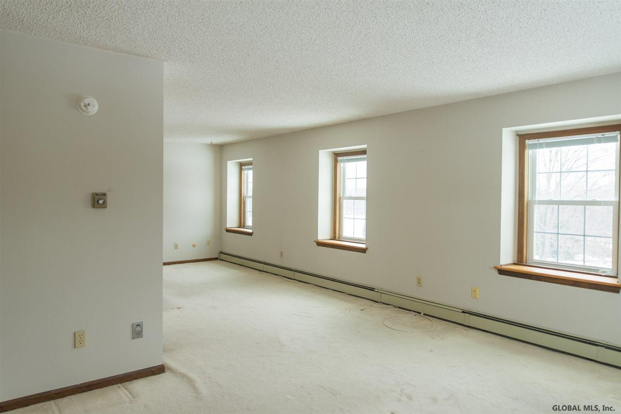 245 Potter Road Amsterdam, NY 12010 - Photo 10 of 18 Photo 10