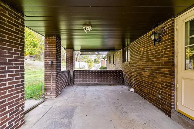 $242,000 | 237 Melrose Drive, New Stanton, PA 15672