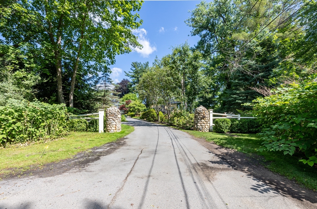 14 Geneva Road Andover, MA 01810 - Photo 18 of 36