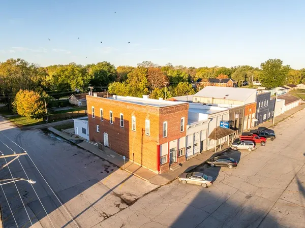 $345,000 | 221 Main Street, Garden City, MO 64747