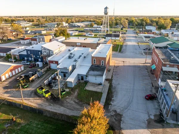 $345,000 | 221 Main Street, Garden City, MO 64747