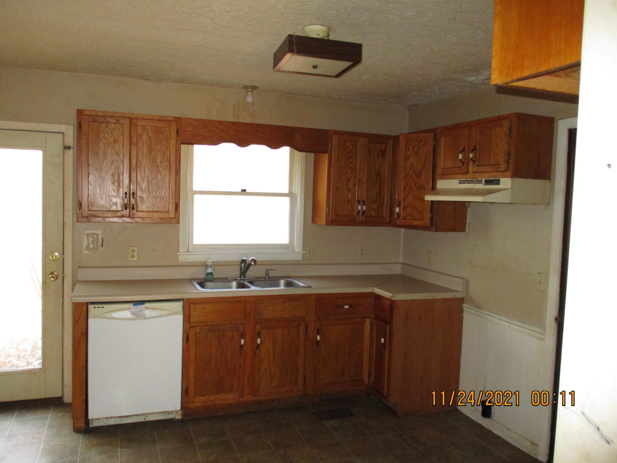 5749 Washer Road Lyles, TN 37098 - Photo 4 of 11 Gallery Image 4