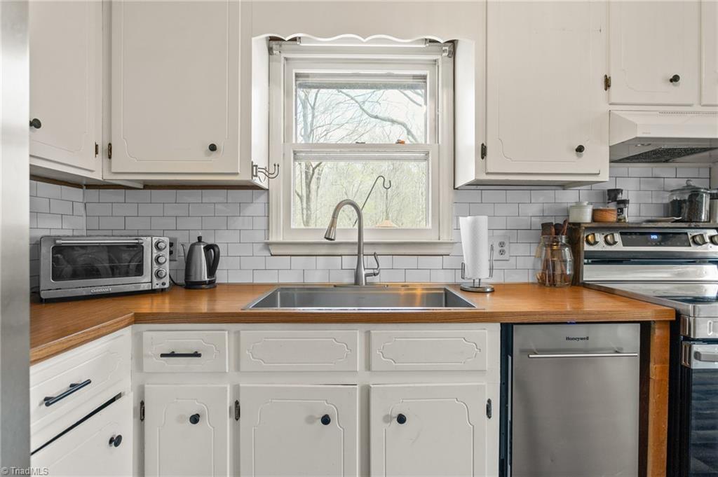 737 Young Road Stoneville, NC 27048 - Photo 11 of 31