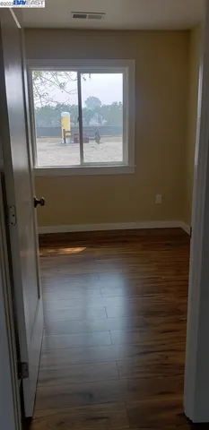 a view of yard with trees