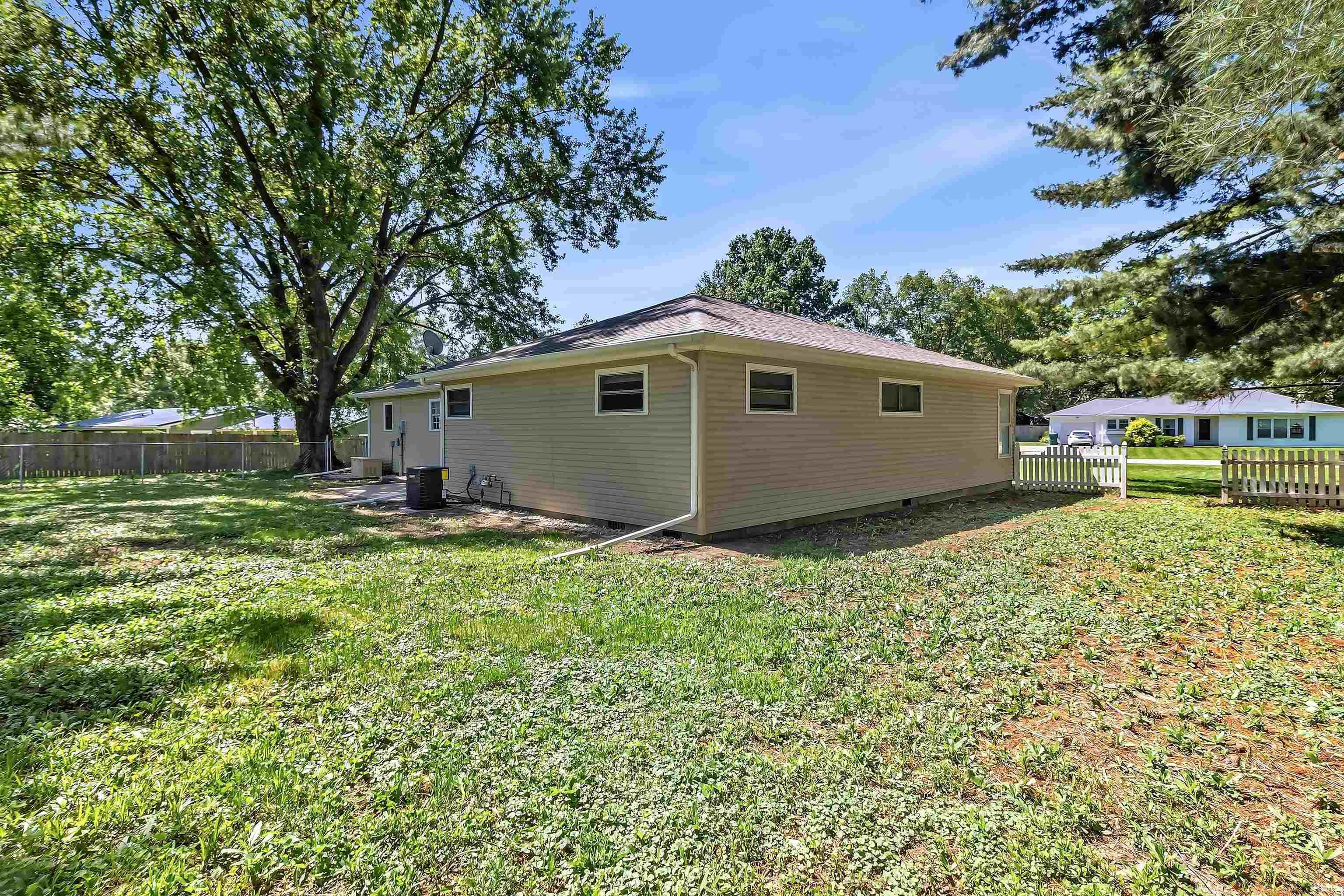 5915 South Delmar Road Marion, IN 46953 - Photo 25 of 29