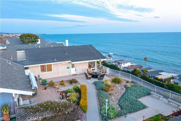 $2,998,000 | 215 Camino San Clemente, San Clemente, CA 92672