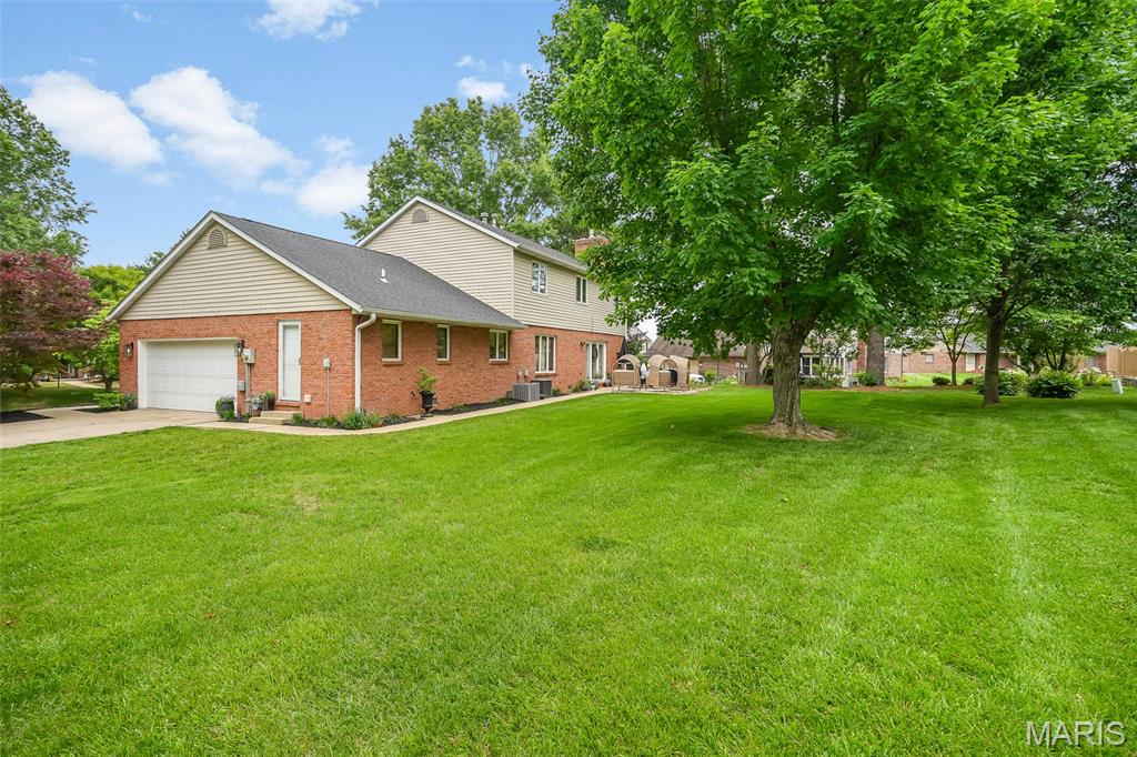 240 Sundew Drive Belleville, IL 62221 - Photo 45 of 47