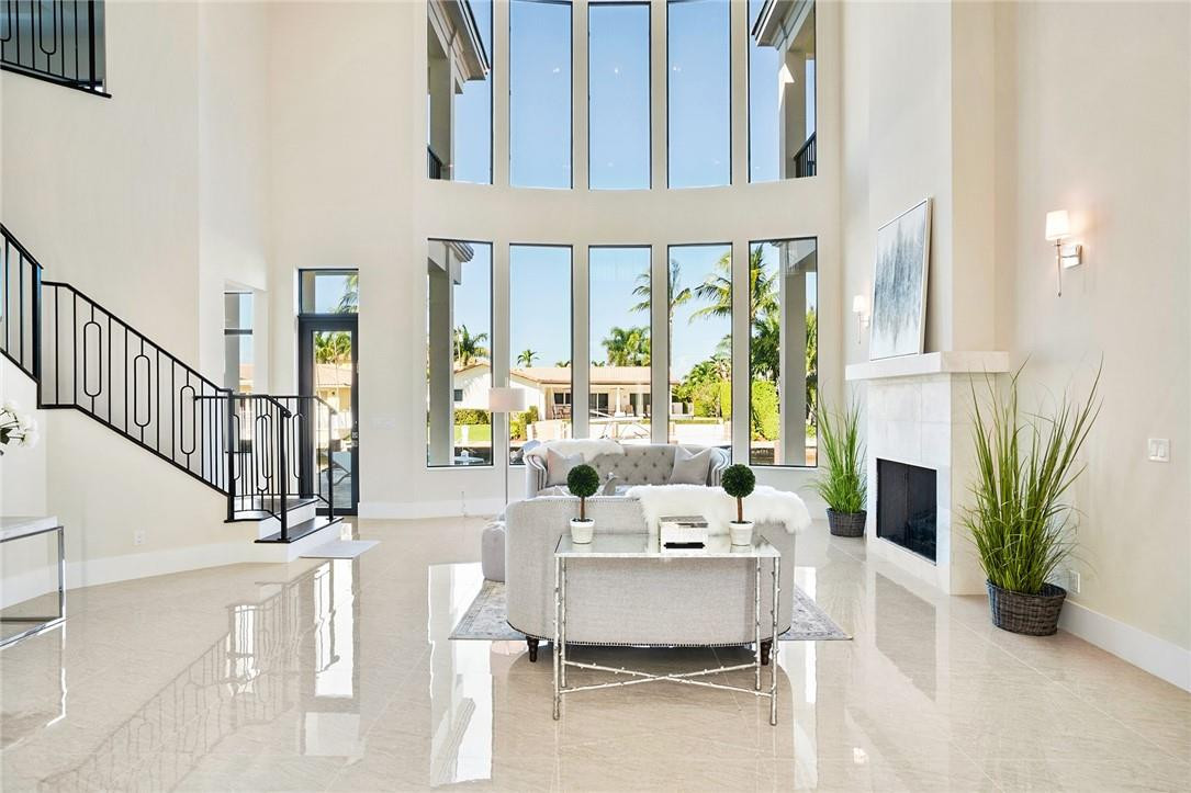 807 Forsyth Street Boca Raton, FL 33487 - Photo 3 of 50 Photo 3