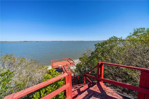 a view of an outdoor space