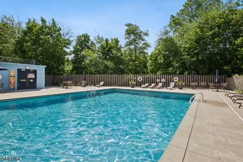 $289,000 | 465 Valley Street, Unit 3C, South Orange, NJ 07079