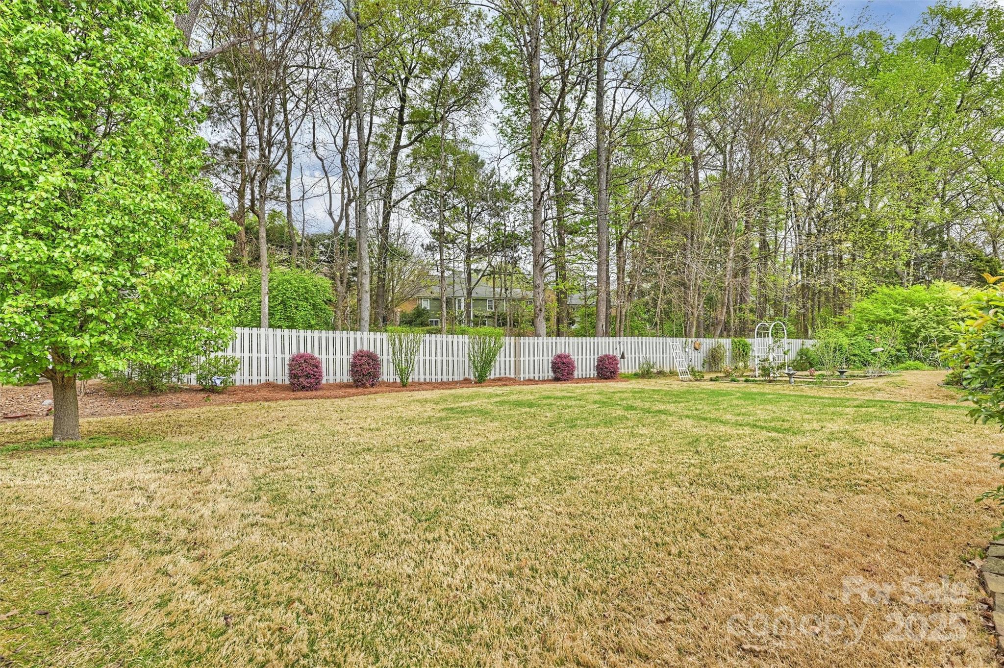 11422 Nevermore Way Charlotte, NC 28277 - Photo 33 of 34 a garden view