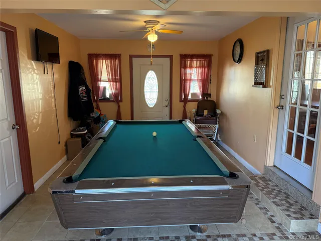 $619,000 | 613 Madison Avenue, Lindenhurst, NY 11757