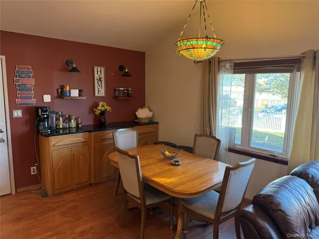 $619,000 | 613 Madison Avenue, Lindenhurst, NY 11757