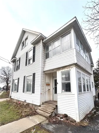 $169,900 | 73 Arterial West, Auburn, NY 13021