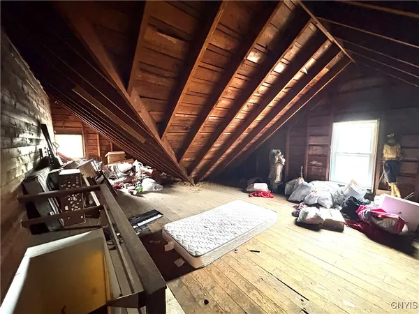 $169,900 | 73 Arterial West, Auburn, NY 13021