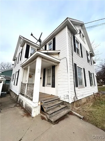 $169,900 | 73 Arterial West, Auburn, NY 13021