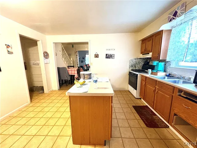 $169,900 | 73 Arterial West, Auburn, NY 13021