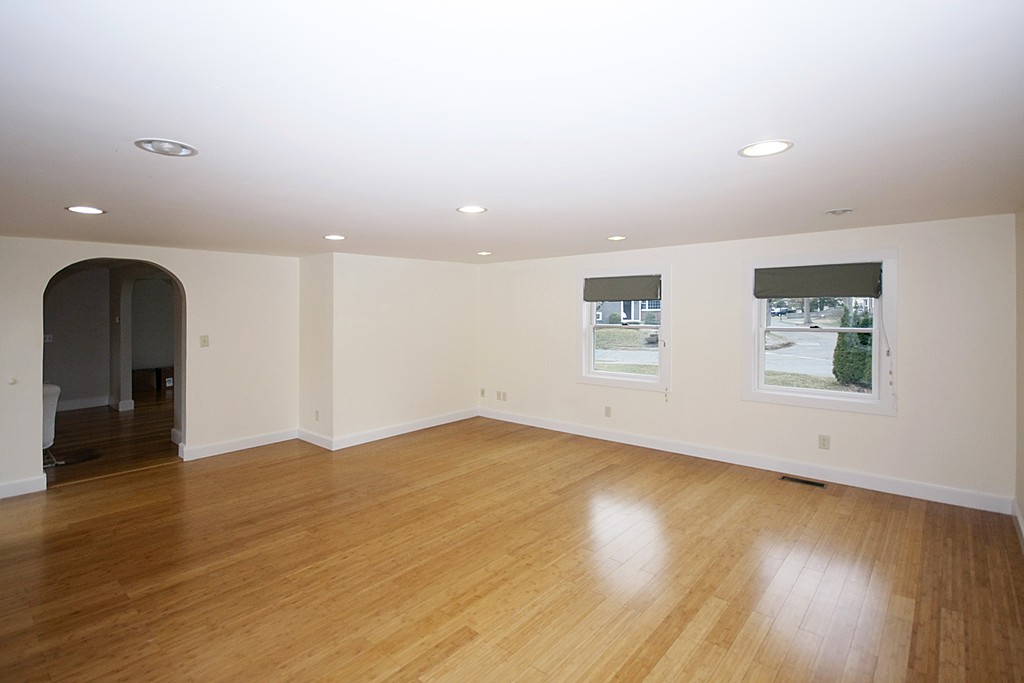 12 Bass River Road Beverly, MA 01915 - Photo 7 of 20 Gallery Image 7