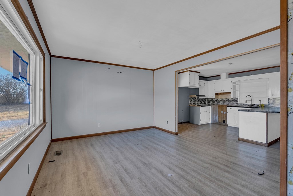 304 Lucille Street Sparta, TN 38583 - Photo 13 of 31