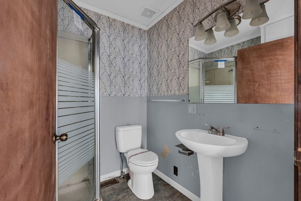 304 Lucille Street Sparta, TN 38583 - Photo 25 of 31